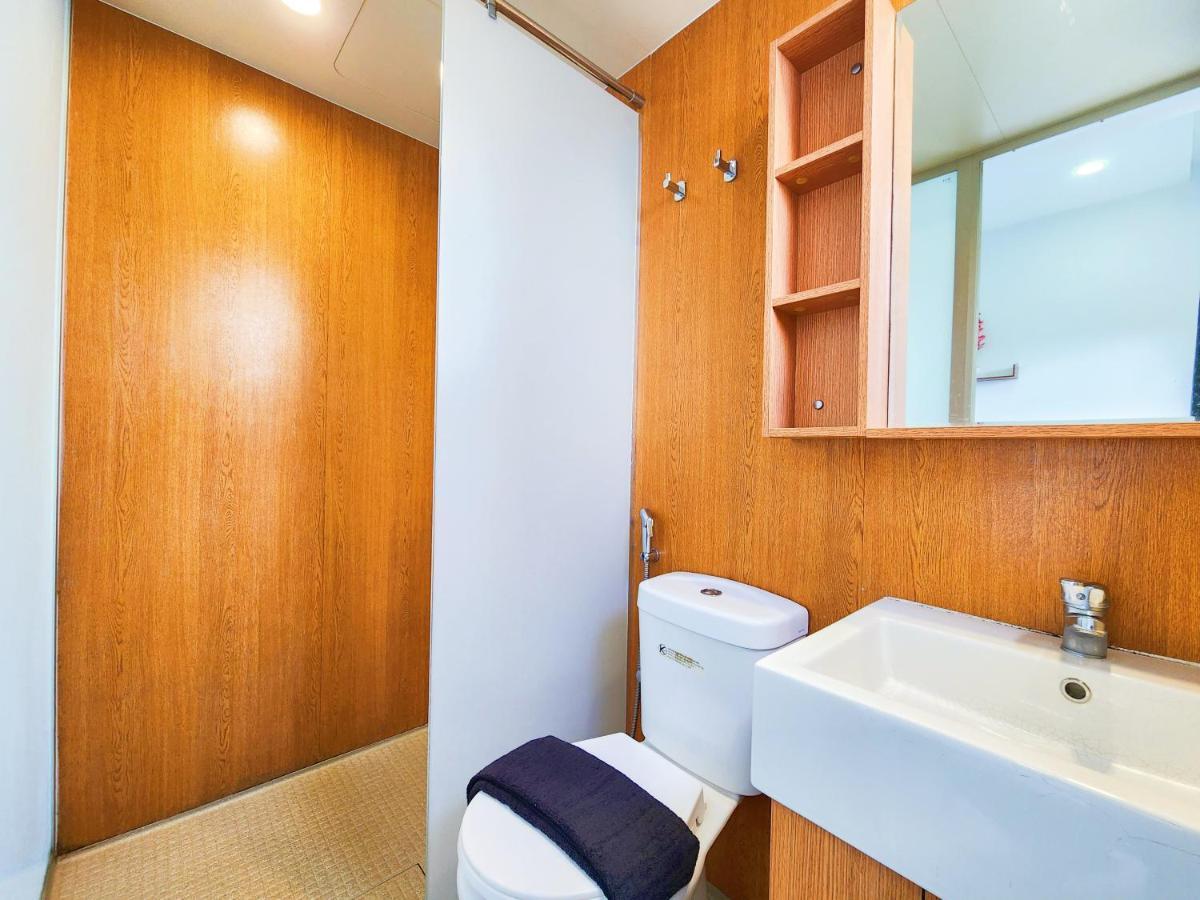 Klia Lili Residensi 5 Plus 2 Pax With Splendid Pool Нилай Экстерьер фото