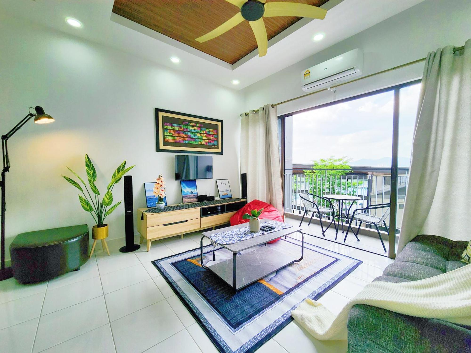 Klia Lili Residensi 5 Plus 2 Pax With Splendid Pool Нилай Экстерьер фото